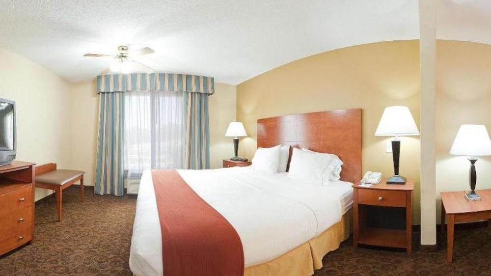 Holiday Inn Express Trussville By Ihg Dış mekan fotoğraf